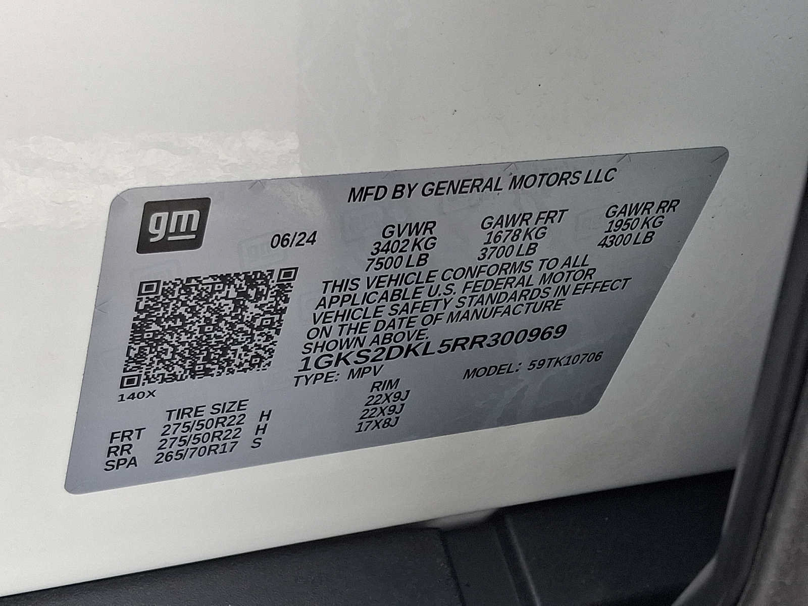 Used 2024 GMC Yukon Denali w/ Advanced Technology Package AWD/4WD image 27