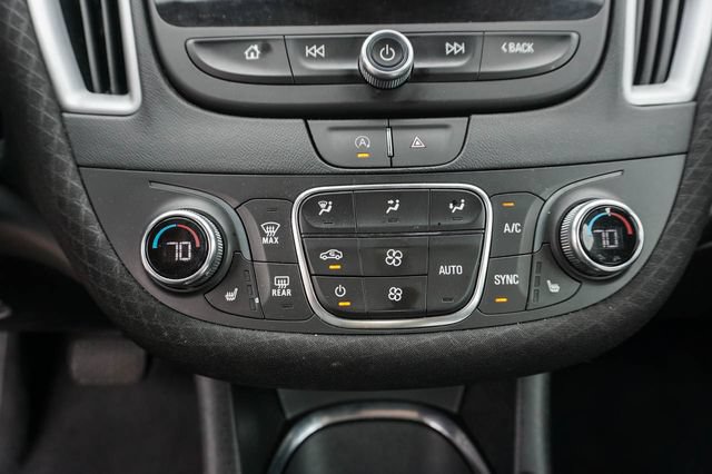 Used 2023 Chevrolet Malibu LT FWD image 13