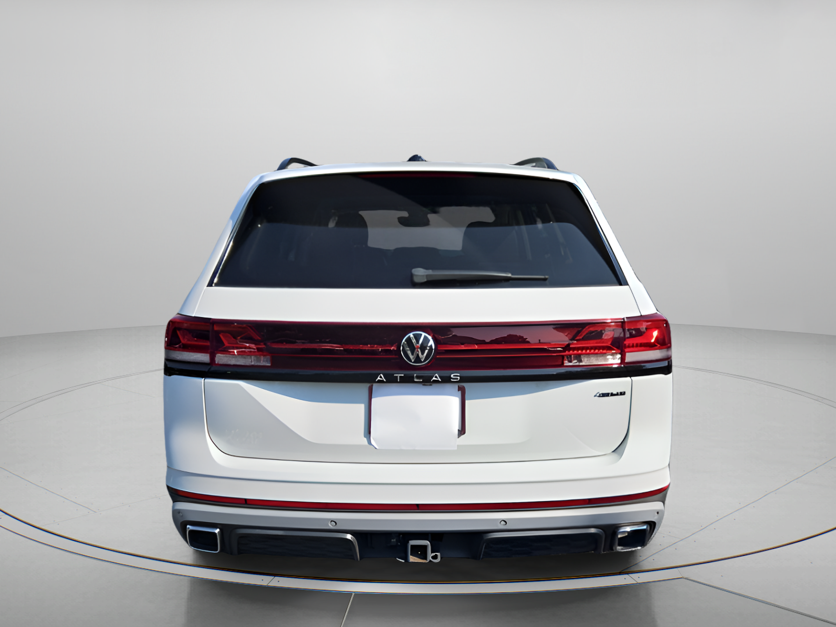 Used 2024 Volkswagen Atlas Peak Edition SE AWD/4WD image 4