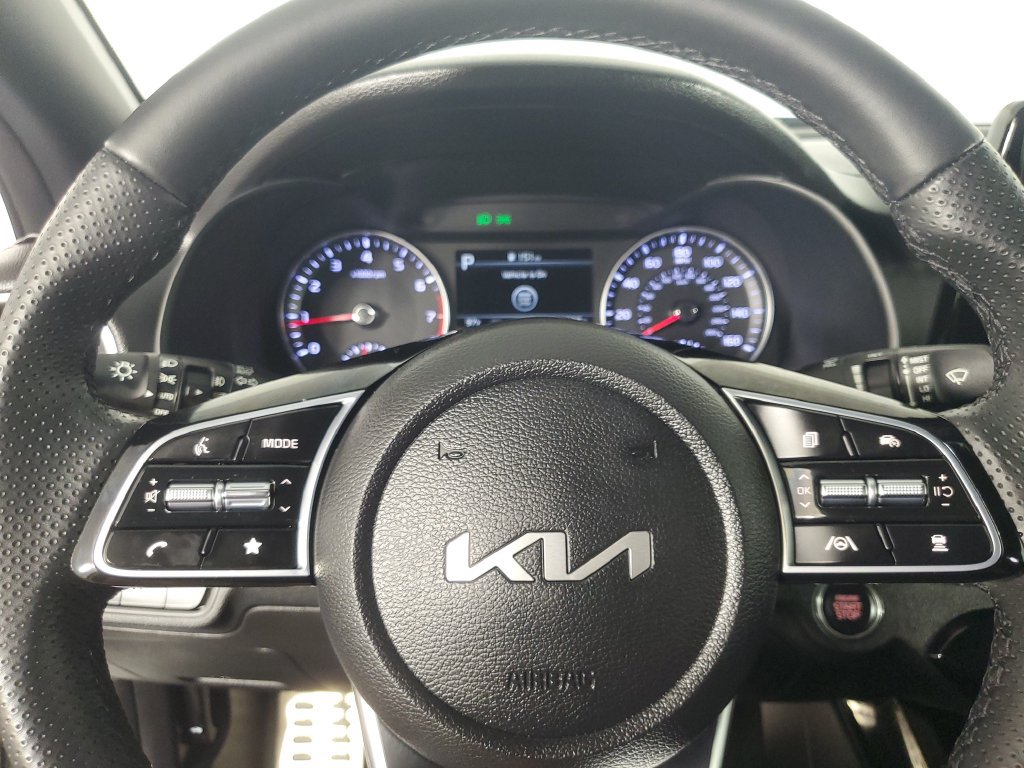 Used 2023 Kia Forte GT-Line w/ GT-Line Technology Package FWD image 24