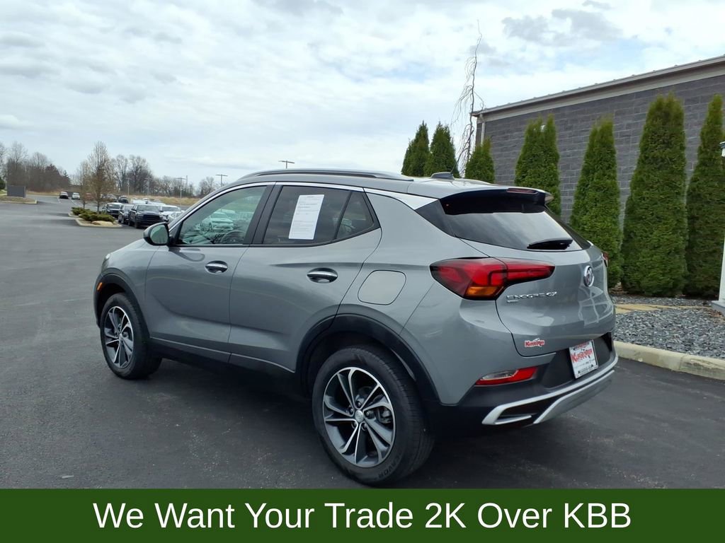 Used 2023 Buick Encore GX Select w/ Safety Package II image 3