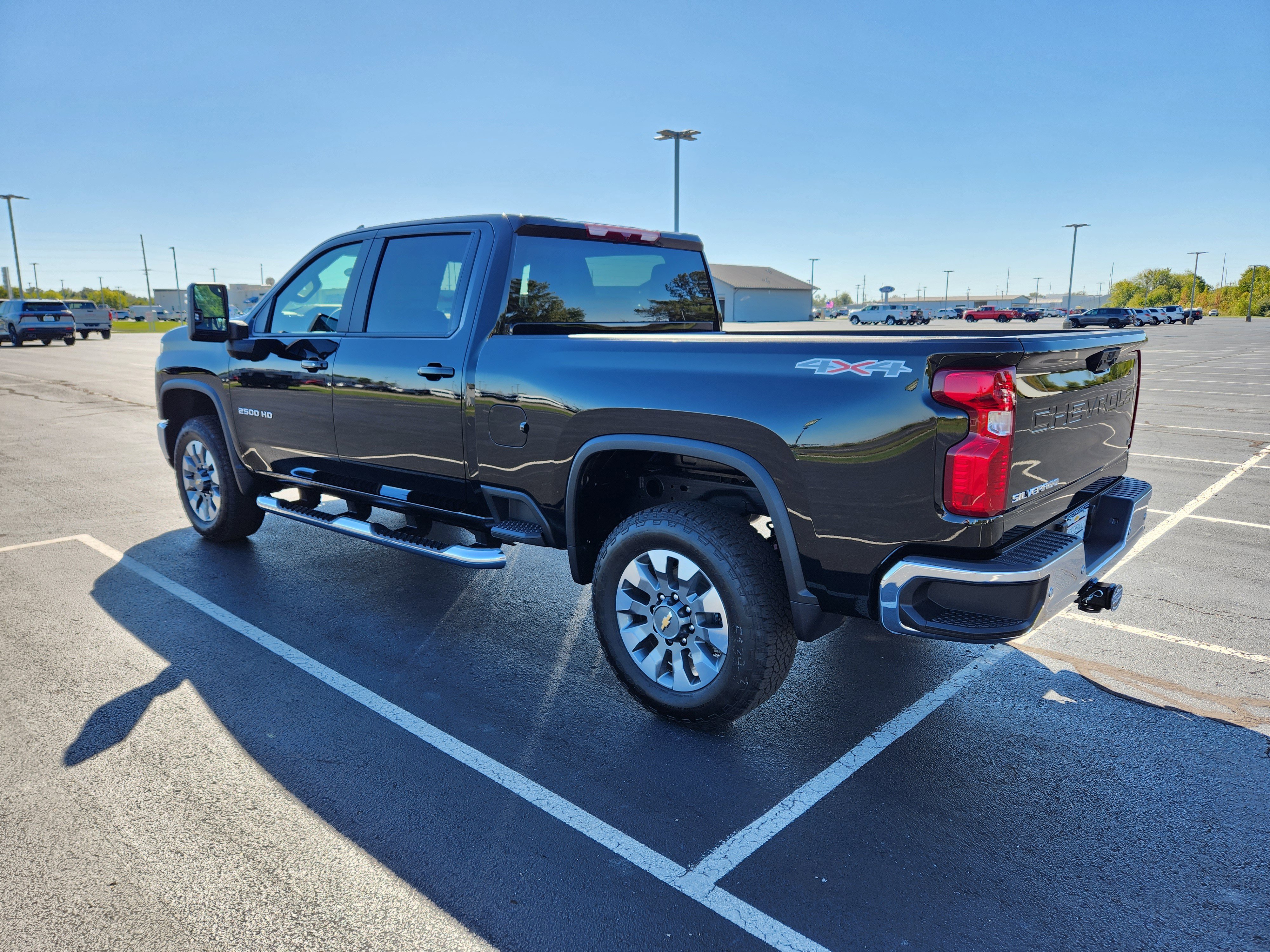 New 2026 Chevrolet Silverado 2500 LT image 3