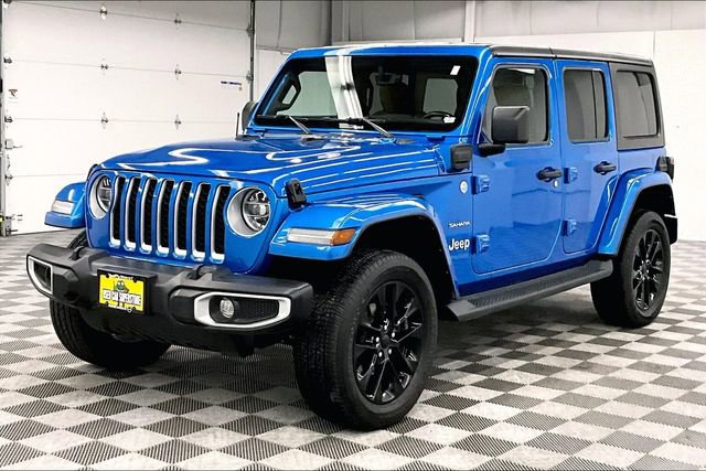 Used 2021 Jeep Wrangler Unlimited Sahara w/ Cold Weather Group image 12