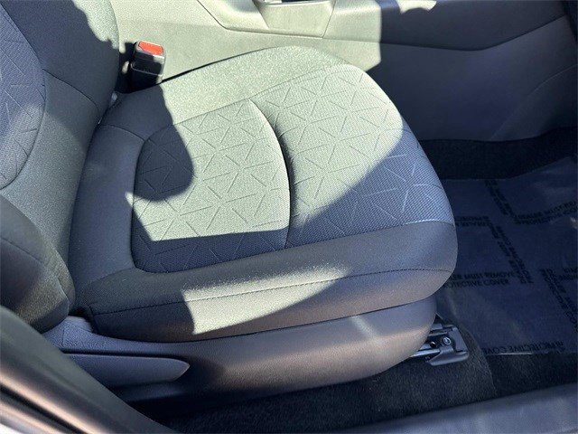 Used 2025 Toyota RAV4 XLE image 10