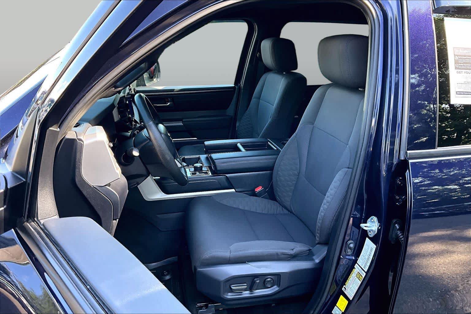 Certified 2025 Toyota Tundra SR5 w/ TRD Off-Road Package AWD/4WD image 9