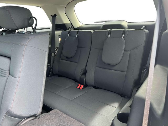 Used 2026 Ford Explorer Active AWD/4WD image 19