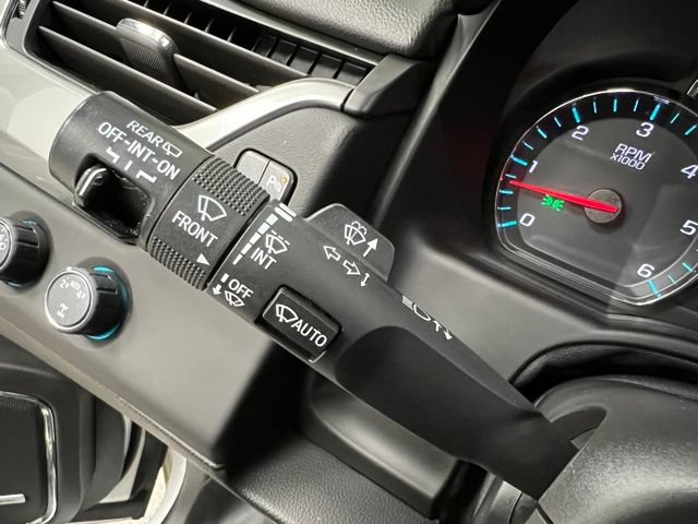 Used 2019 Chevrolet Tahoe Premier w/ RST Edition AWD/4WD image 29