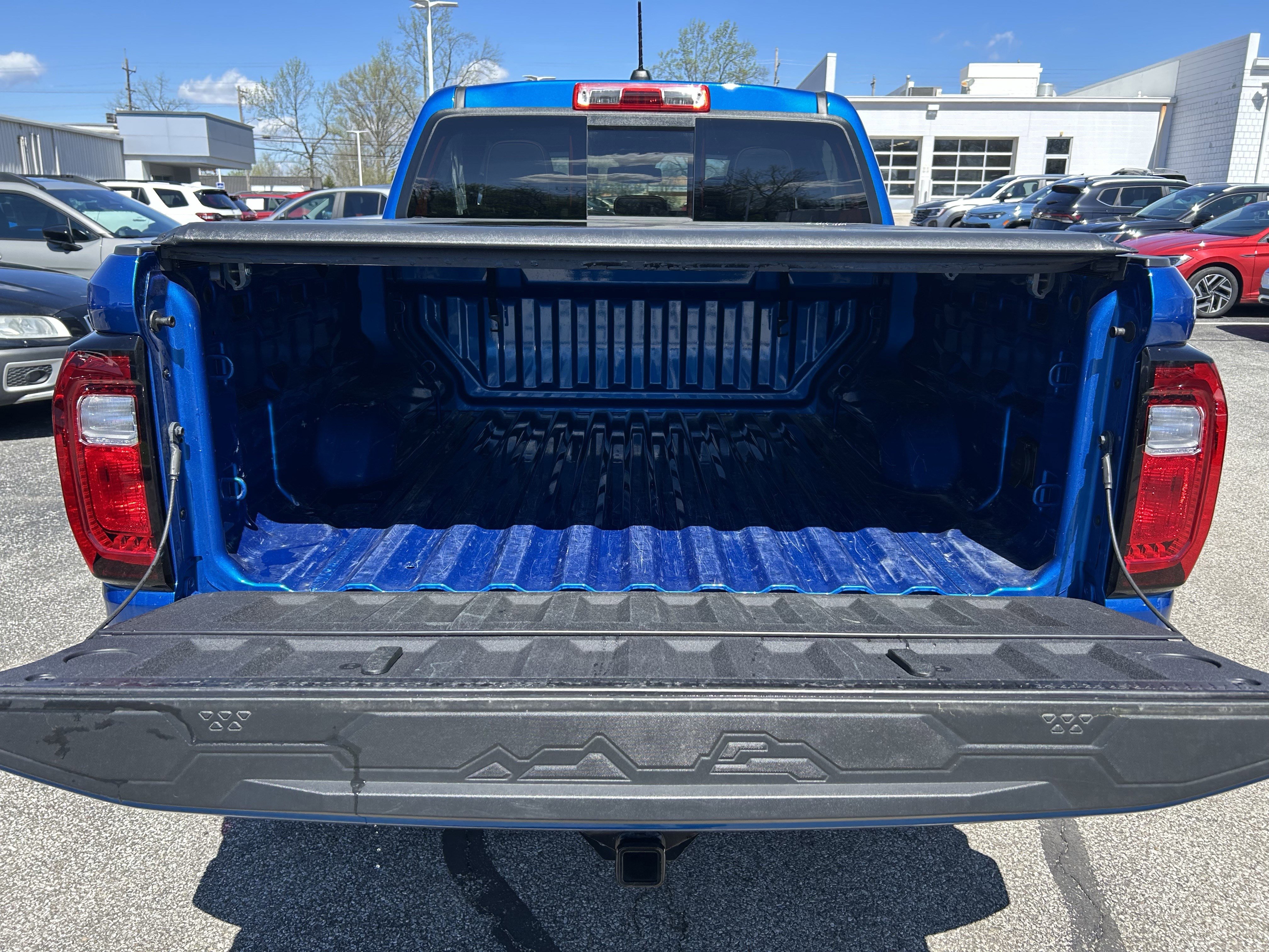 Used 2024 GMC Canyon AT4 w/ Canyon Safety Plus Package image 28