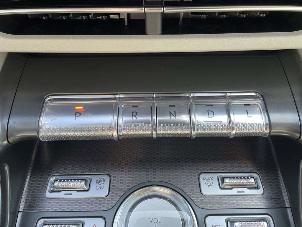 New 2026 Lincoln Nautilus Premier w/ Equipment Group 102A image 17