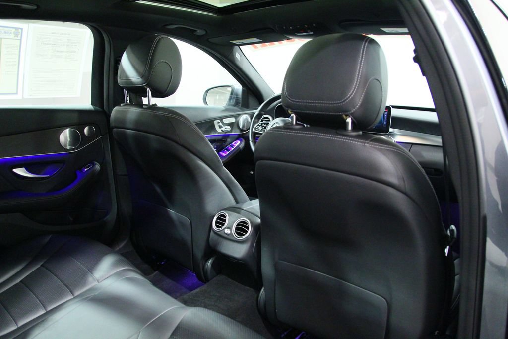 Used 2021 Mercedes-Benz C 300 4MATIC Sedan image 23