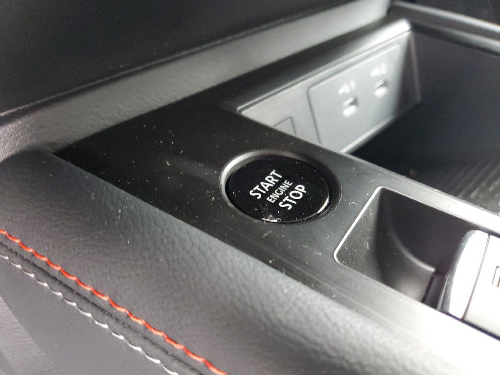 New 2026 Nissan Kicks SR w/ Cold Weather Package AWD/4WD image 28