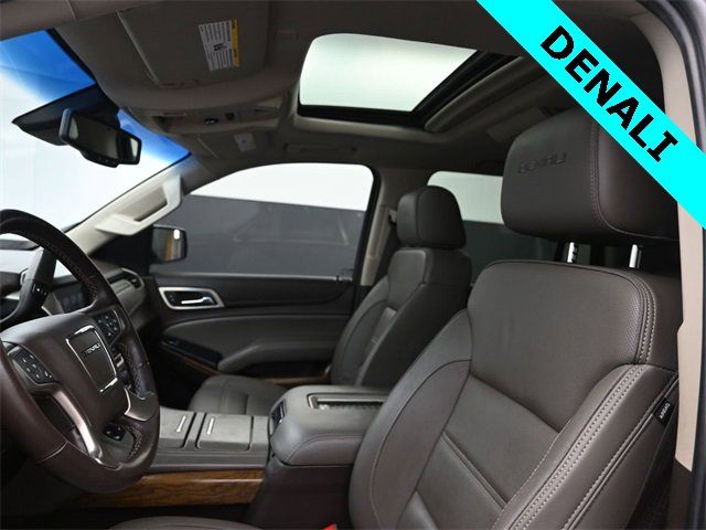 Used 2019 GMC Yukon Denali w/ Denali Ultimate Package image 9