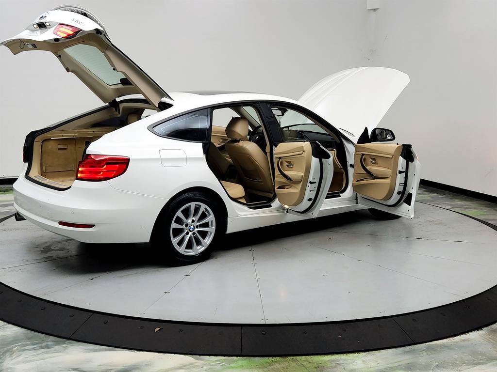 Used 2015 BMW 328i Gran Turismo xDrive AWD/4WD image 11