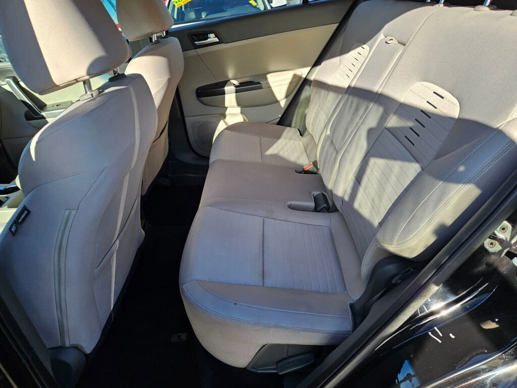 Used 2018 Kia Sportage LX w/ LX Popular Package image 12