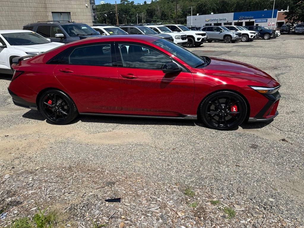 Certified 2025 Hyundai Elantra N FWD image 8