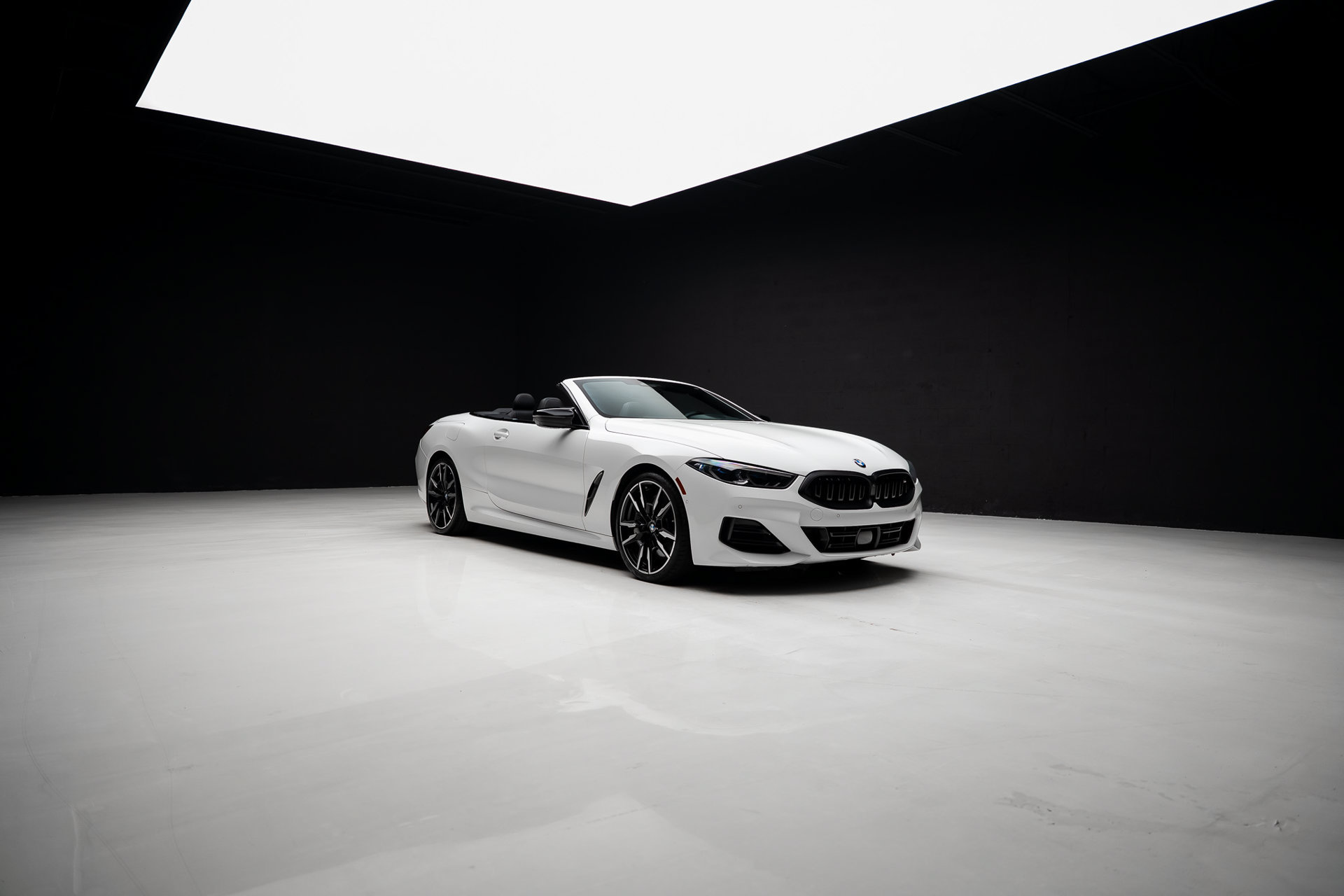 Used 2023 BMW M850i xDrive Convertible AWD/4WD image 89