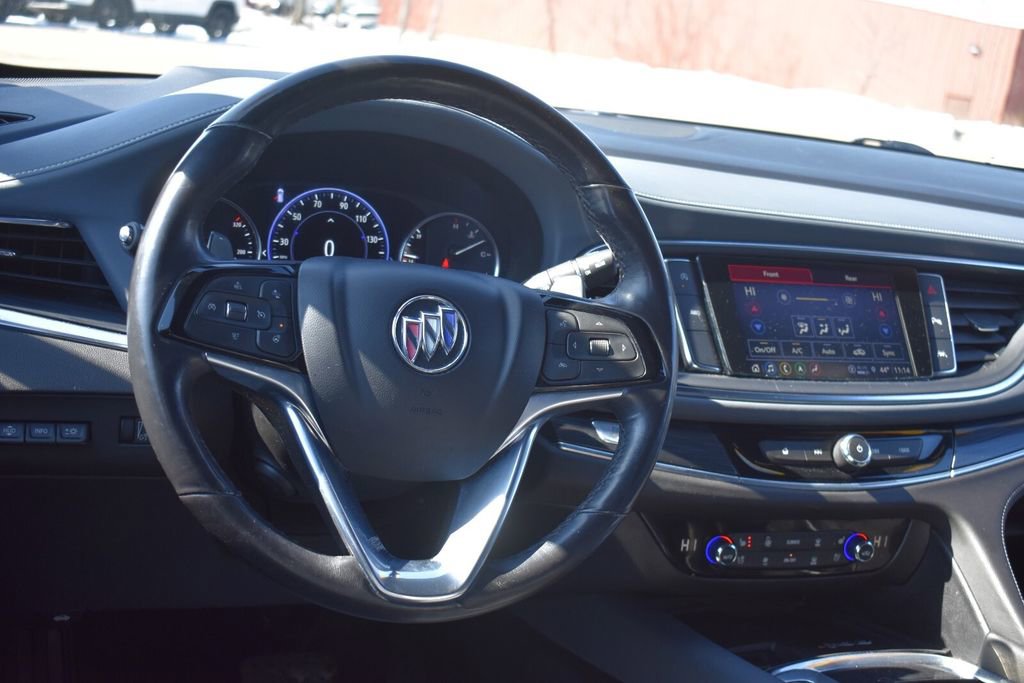 Used 2024 Buick Enclave Premium AWD/4WD image 24