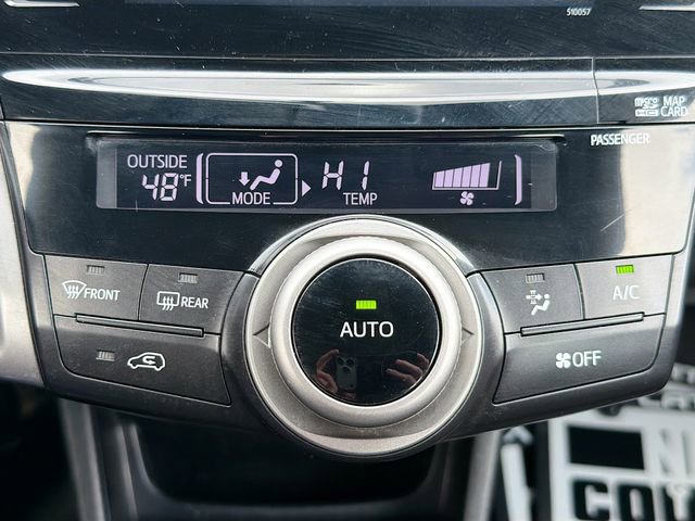 Used 2015 Toyota Prius V Three image 16