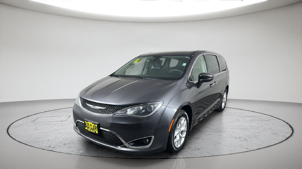 Used 2018 Chrysler Pacifica Touring Plus w/ Tire & Wheel Group