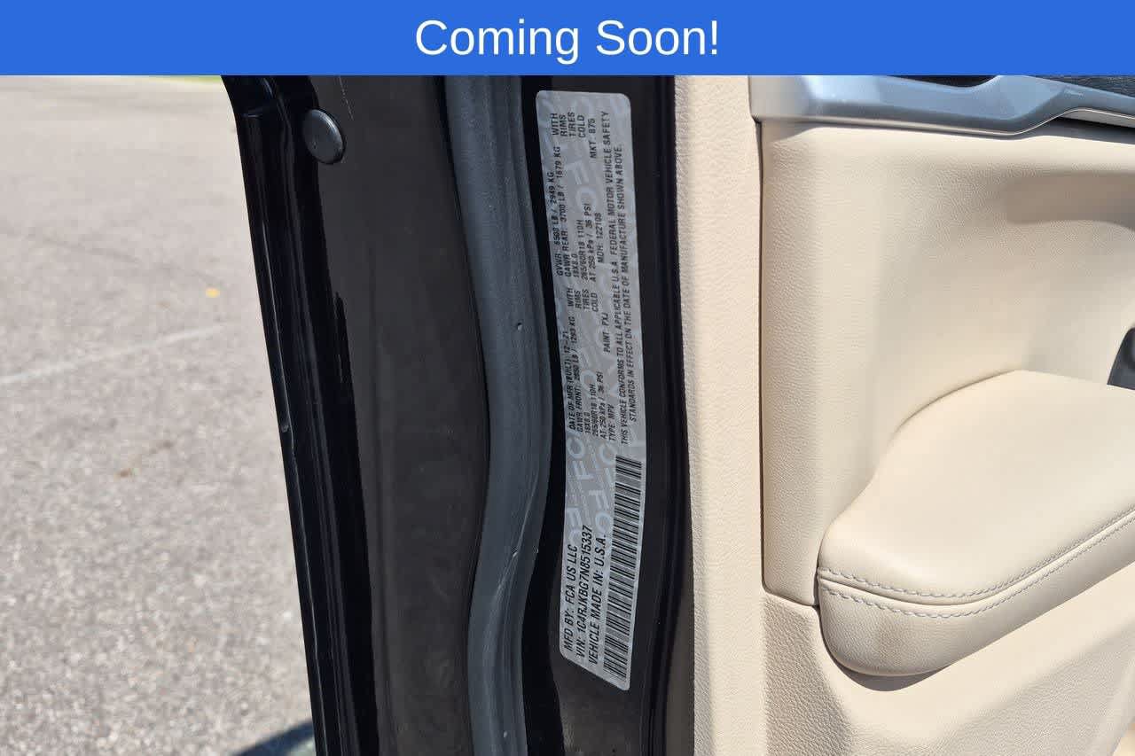 Used 2022 Jeep Grand Cherokee L Limited AWD/4WD image 35
