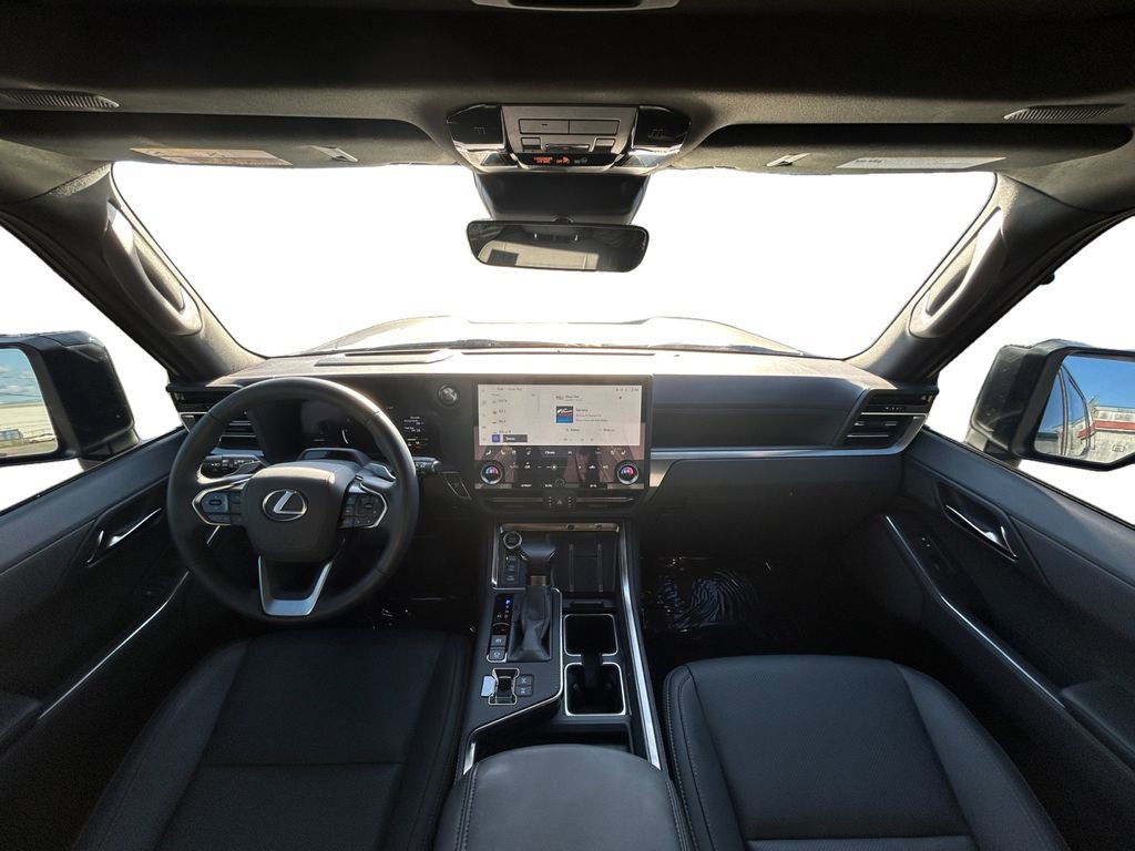 Used 2026 Lexus GX 550 AWD/4WD image 12