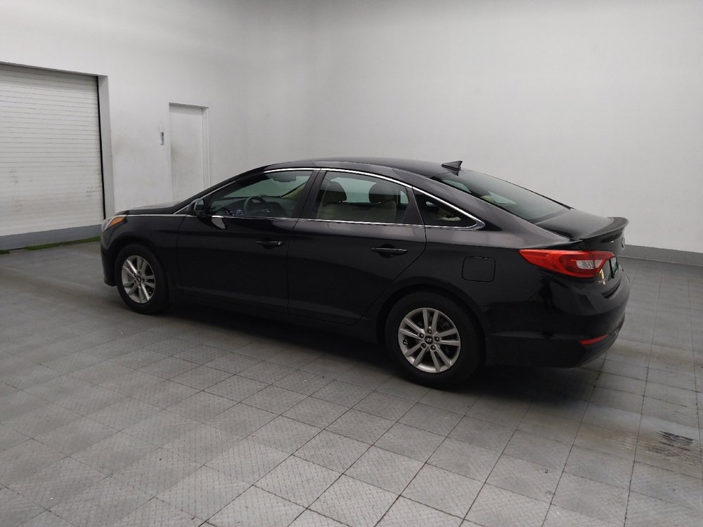 Used 2016 Hyundai Sonata SE image 3