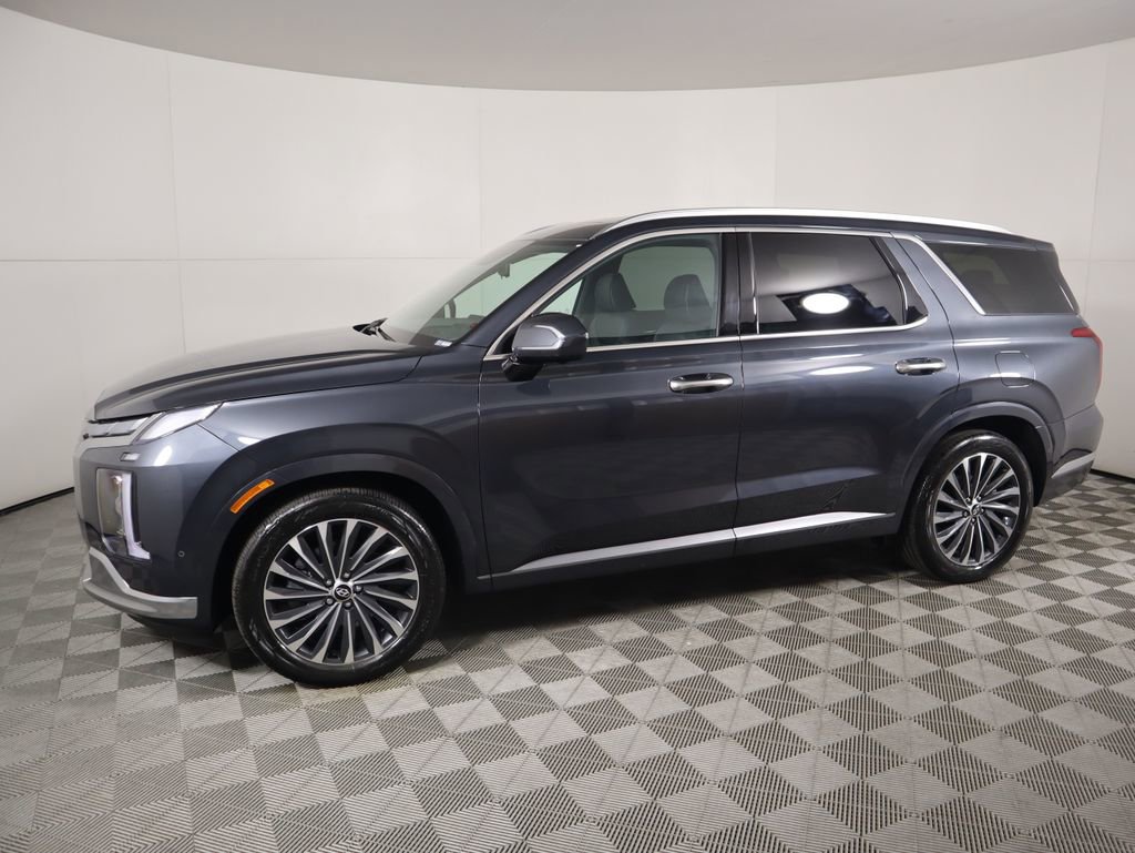 Used 2025 Hyundai Palisade Calligraphy image 8