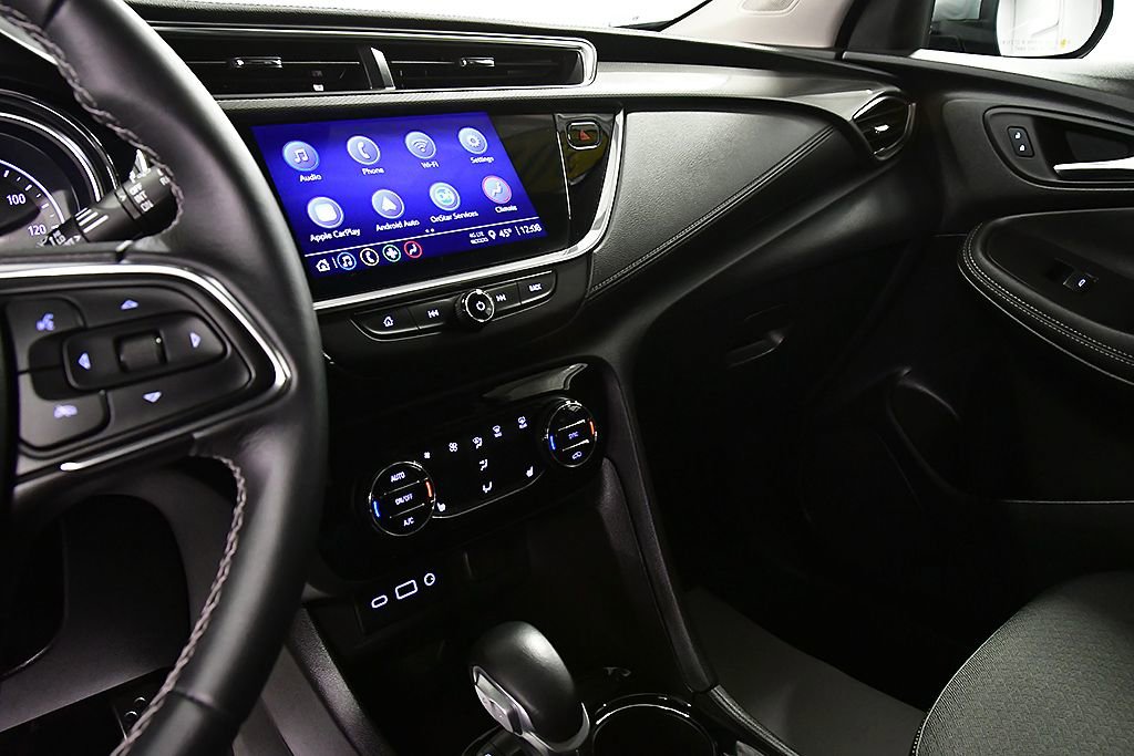 Used 2023 Buick Encore GX Select w/ Sport Touring Package FWD image 21