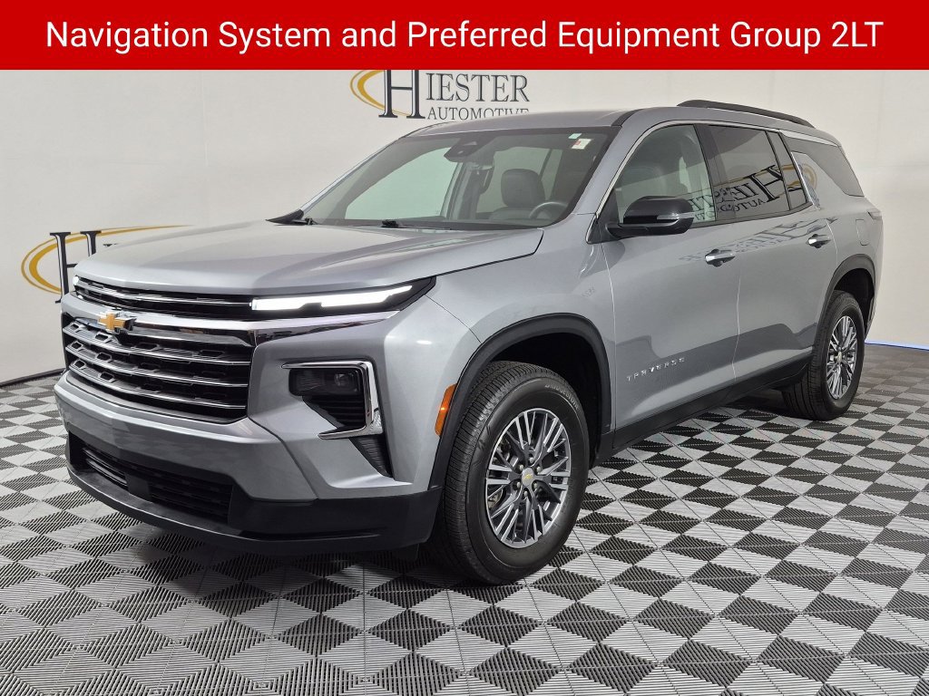 Certified 2025 Chevrolet Traverse LT AWD/4WD image 10