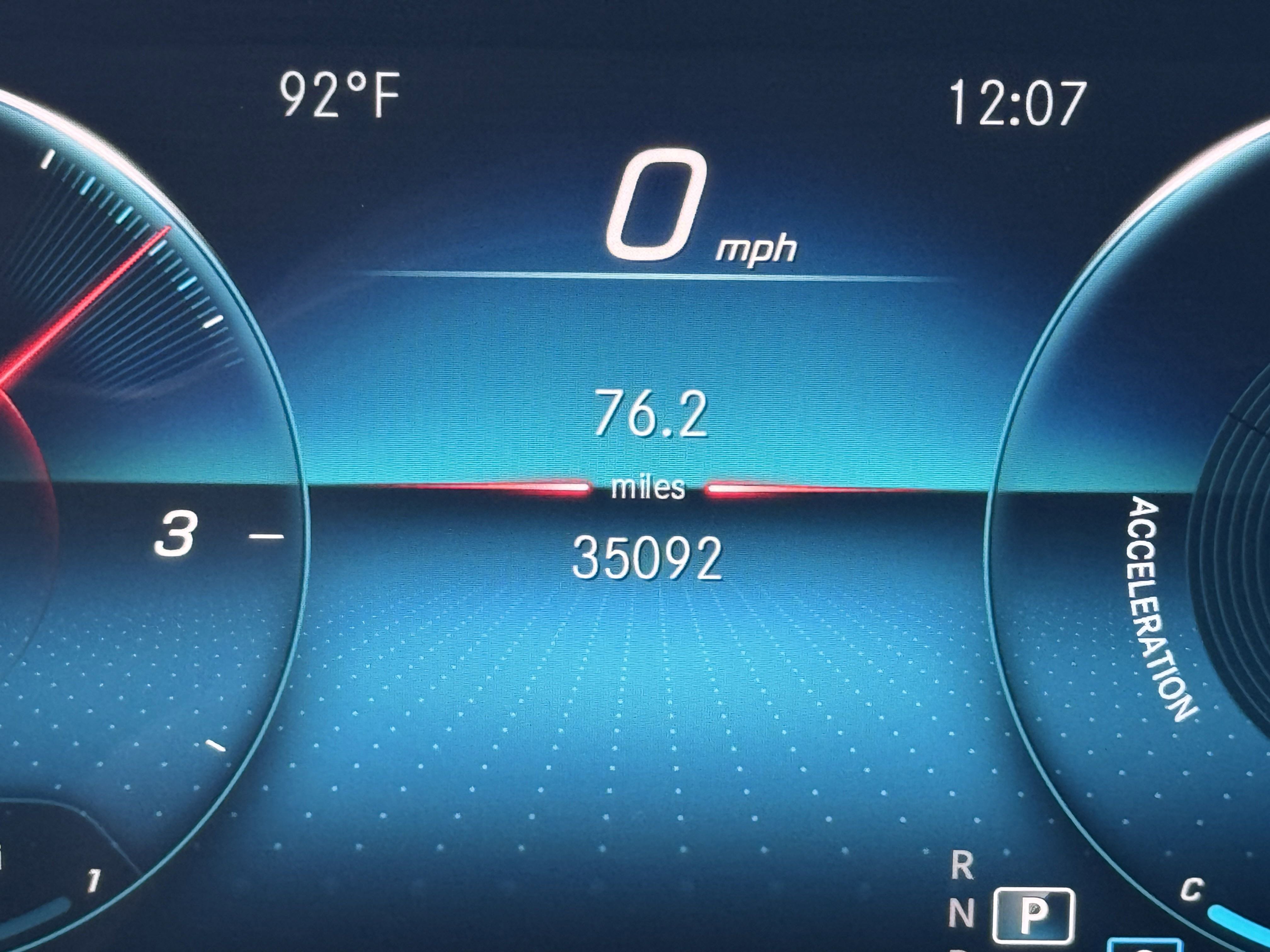 Used 2020 Mercedes-Benz GLB 250 4MATIC image 35