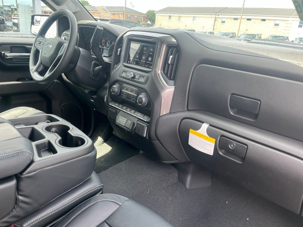 New 2026 Chevrolet Silverado 1500 Custom Trail Boss AWD/4WD image 28