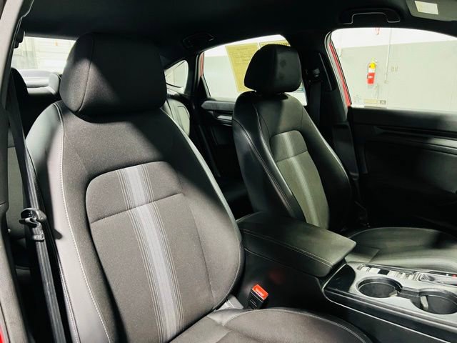 Used 2023 Honda Civic Sport image 33
