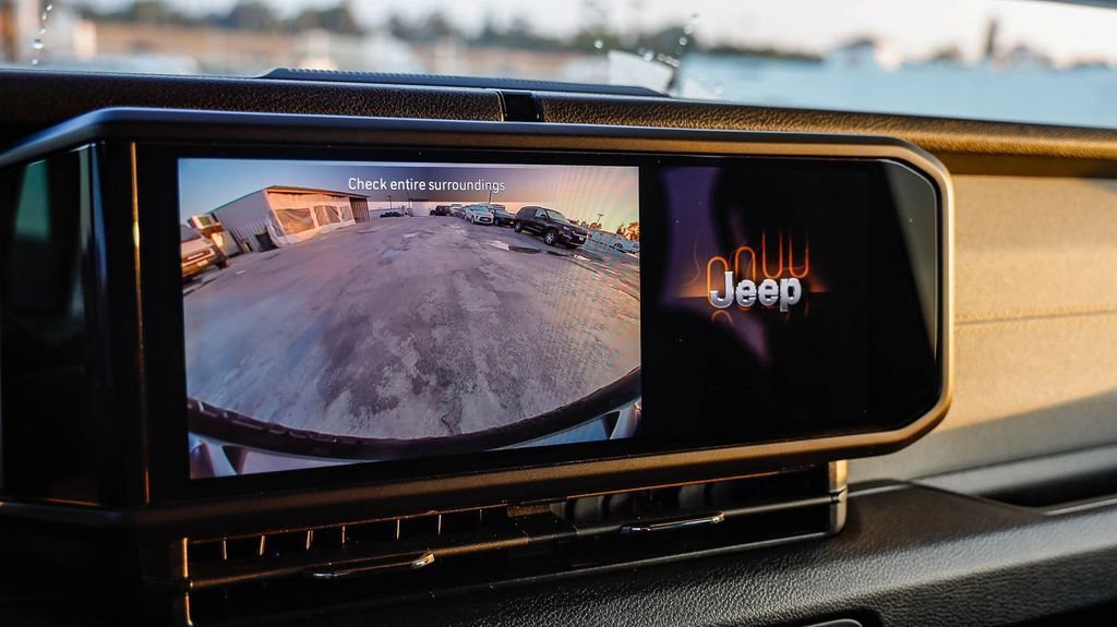 New 2025 Jeep Wrangler Sport S image 25