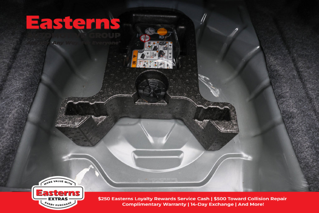 Used 2019 Ford Mustang Coupe RWD image 21