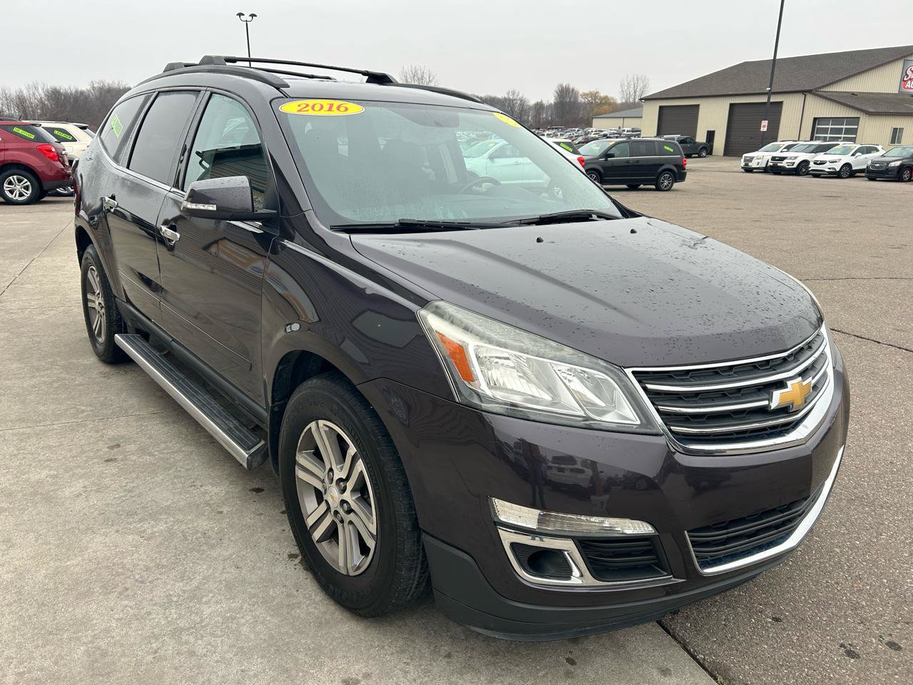 Used 2016 Chevrolet Traverse LT w/ LPO, 'HIT The Road' Package AWD/4WD image 3