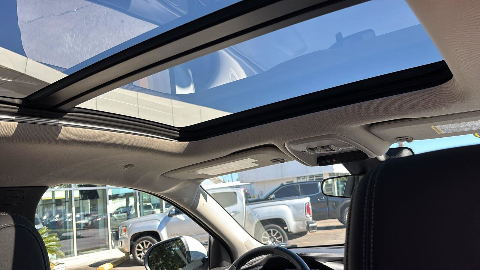 Used 2022 Buick Encore GX Select w/ Experience Buick Package image 23