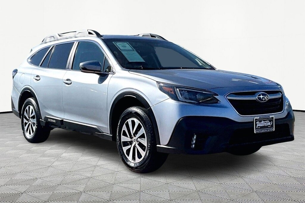 Used 2021 Subaru Outback Premium image 5