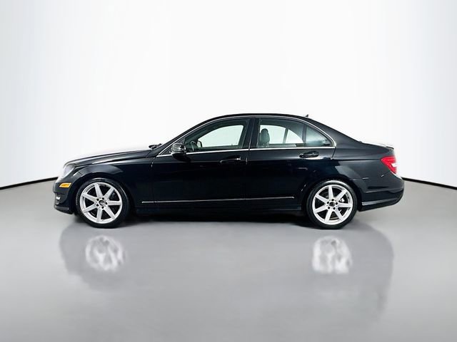Used 2014 Mercedes-Benz C 300 4MATIC Sedan image 9