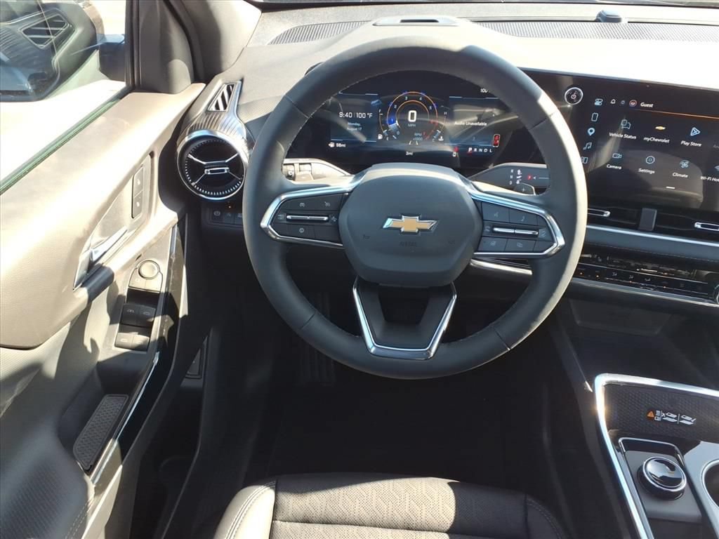 New 2027 Chevrolet Equinox LT w/ Convenience Package II FWD image 23