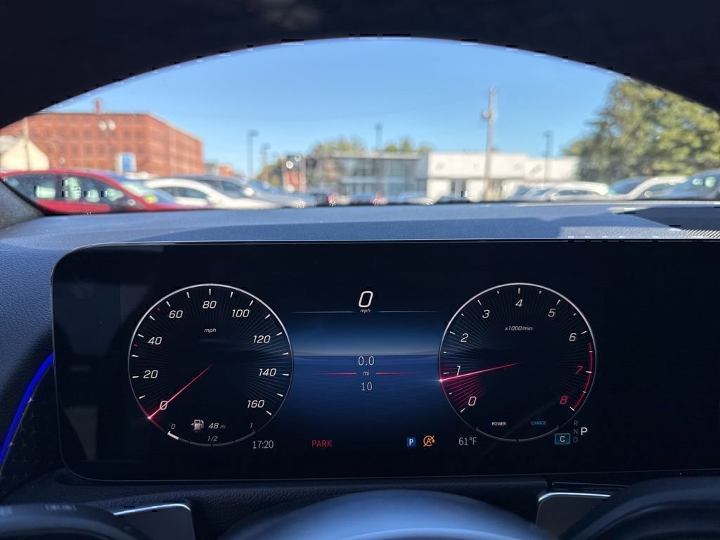 Certified 2026 Mercedes-Benz GLB 250 4MATIC image 16