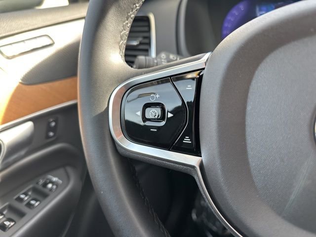 Certified 2023 Volvo XC90 B5 Plus w/ Protection Package Premier image 28