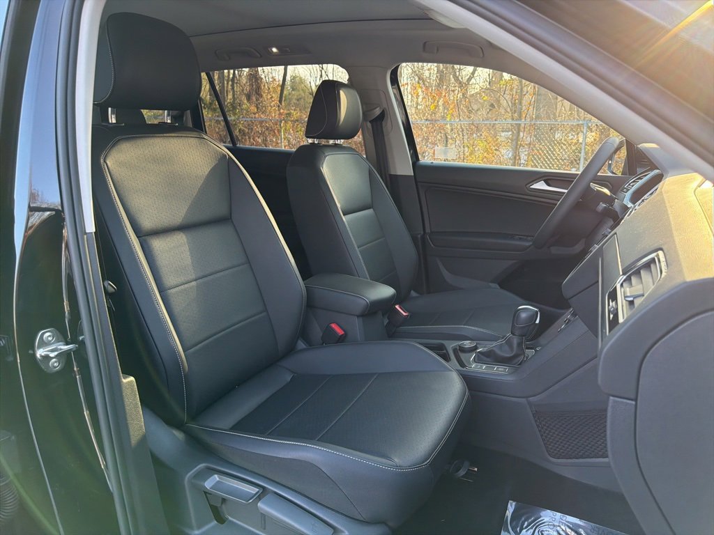Used 2021 Volkswagen Tiguan SEL image 10