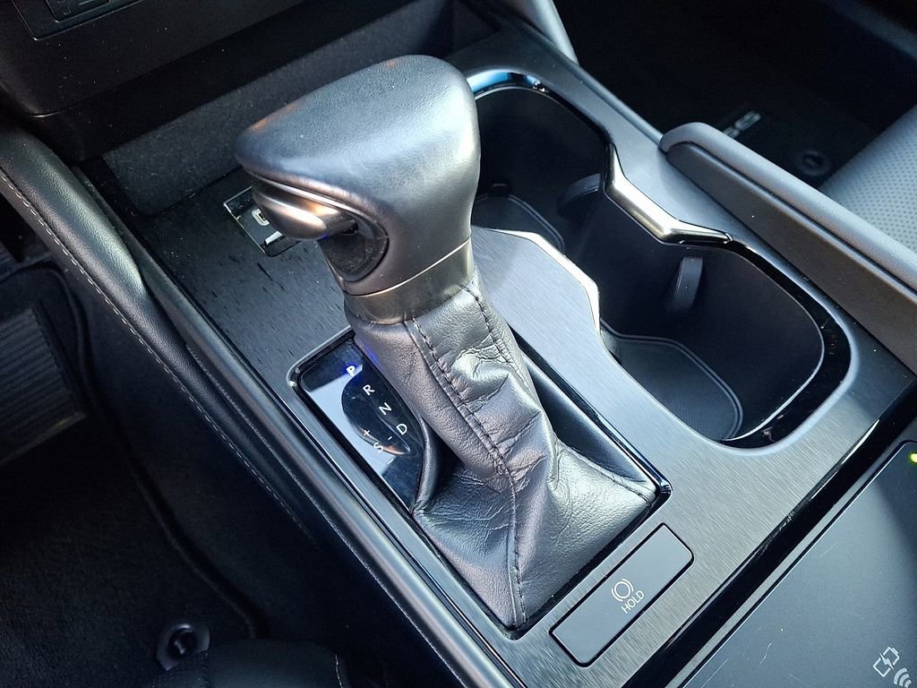 Used 2023 Lexus ES 350 w/ Premium Package image 16