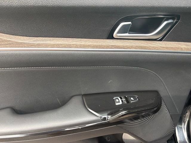 Used 2023 Kia K5 GT-Line image 34