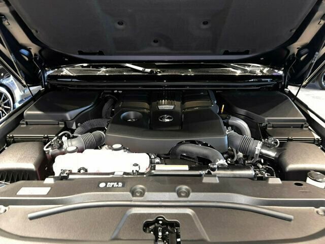 Used 2024 Lexus GX 550 image 9