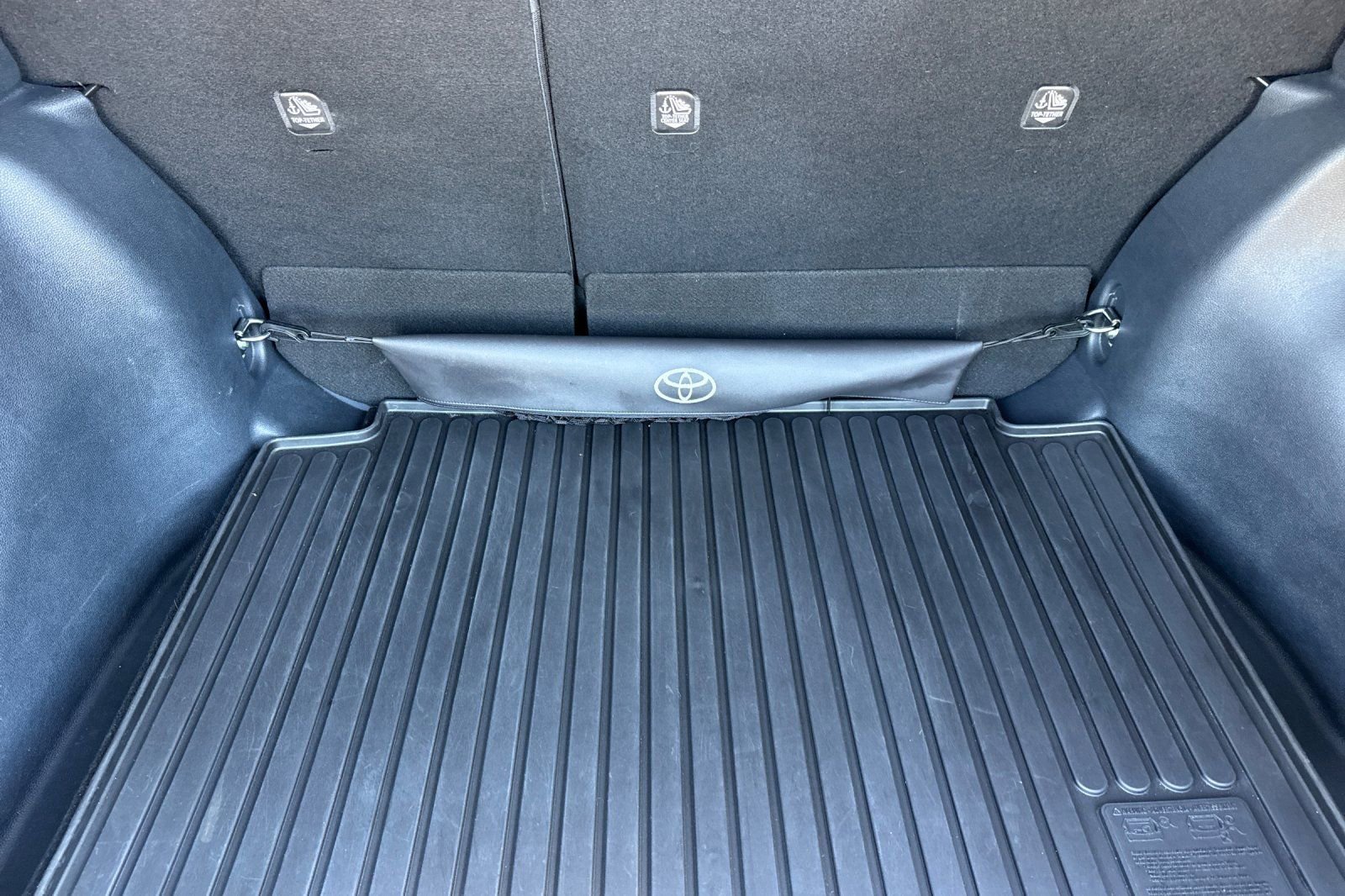 Certified 2024 Toyota Corolla Cross XLE w/ Convenience Package image 21