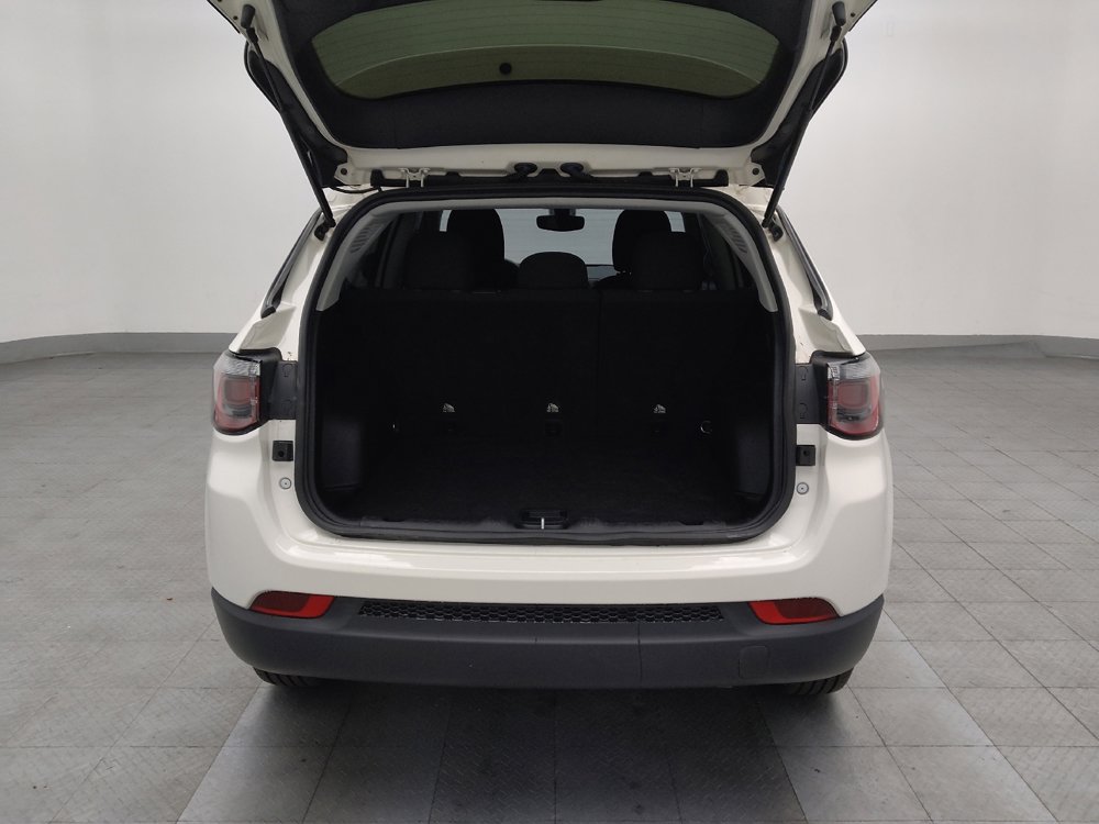 Used 2021 Jeep Compass Sport image 29