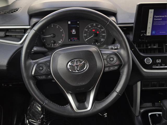 Used 2024 Toyota Corolla Cross LE FWD image 11