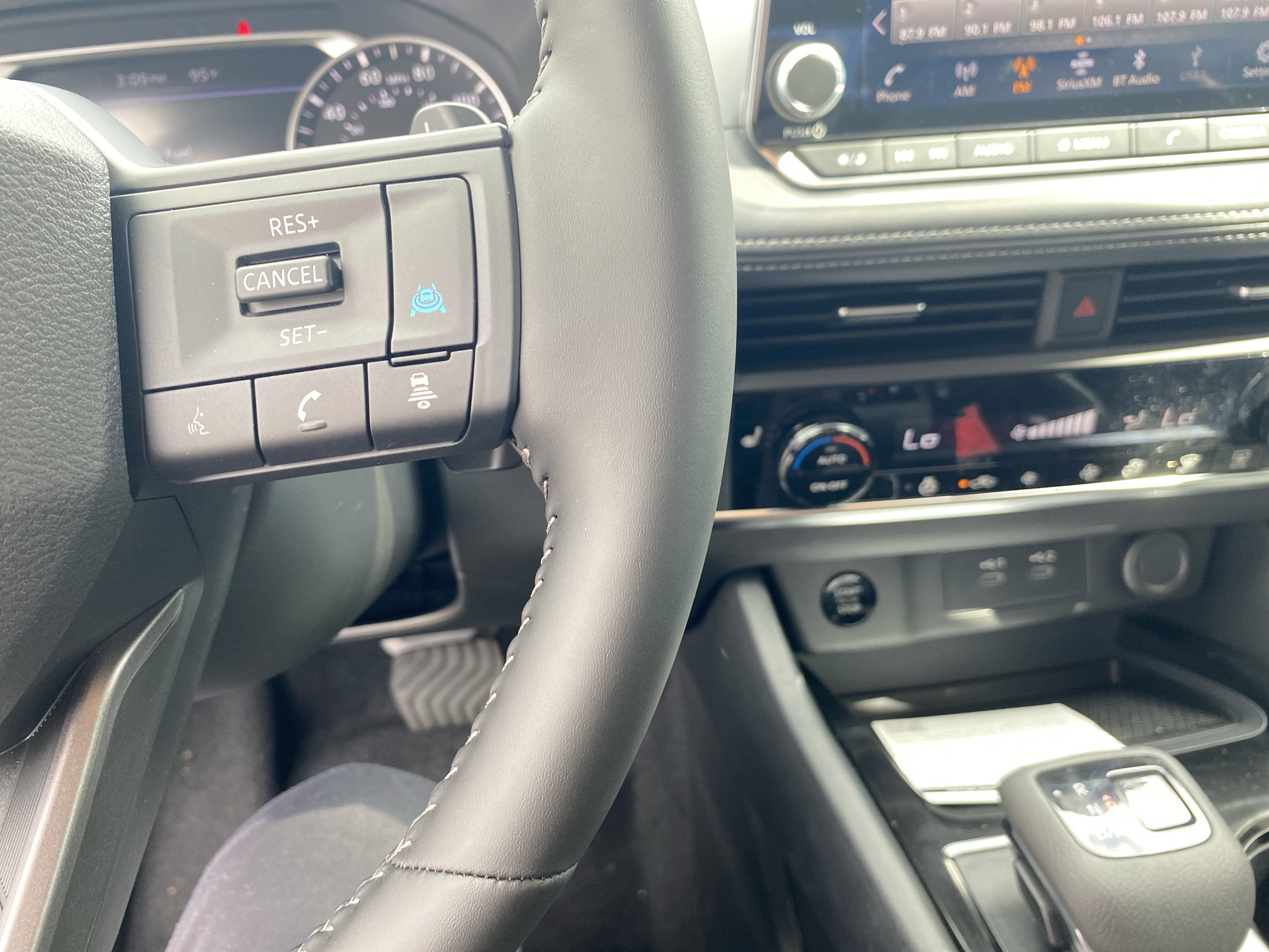 New 2025 Nissan Rogue SV w/ SV Premium Package image 12