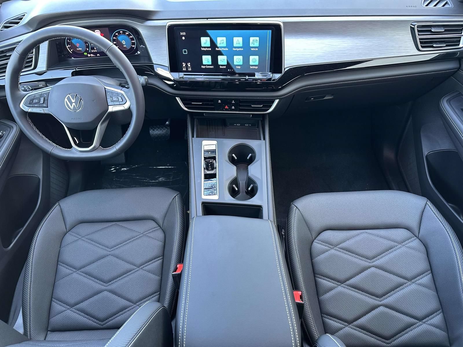 New 2026 Volkswagen Atlas Cross Sport SE FWD image 11